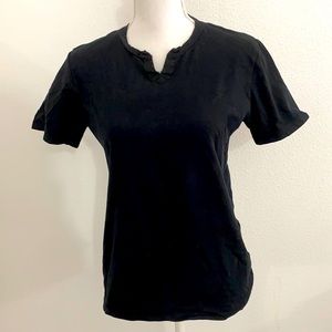 SIVA black shirt size small